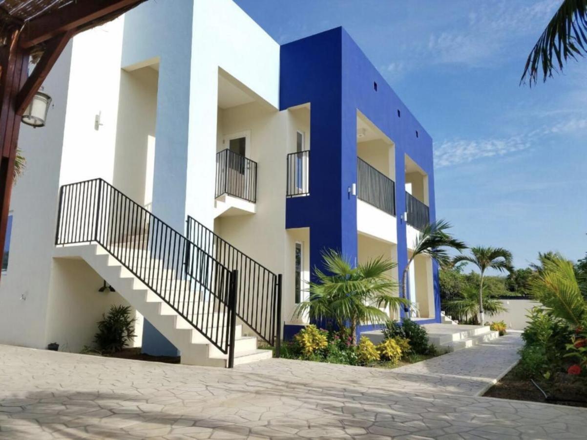 Andira Apartments Willemstad Eksteriør billede